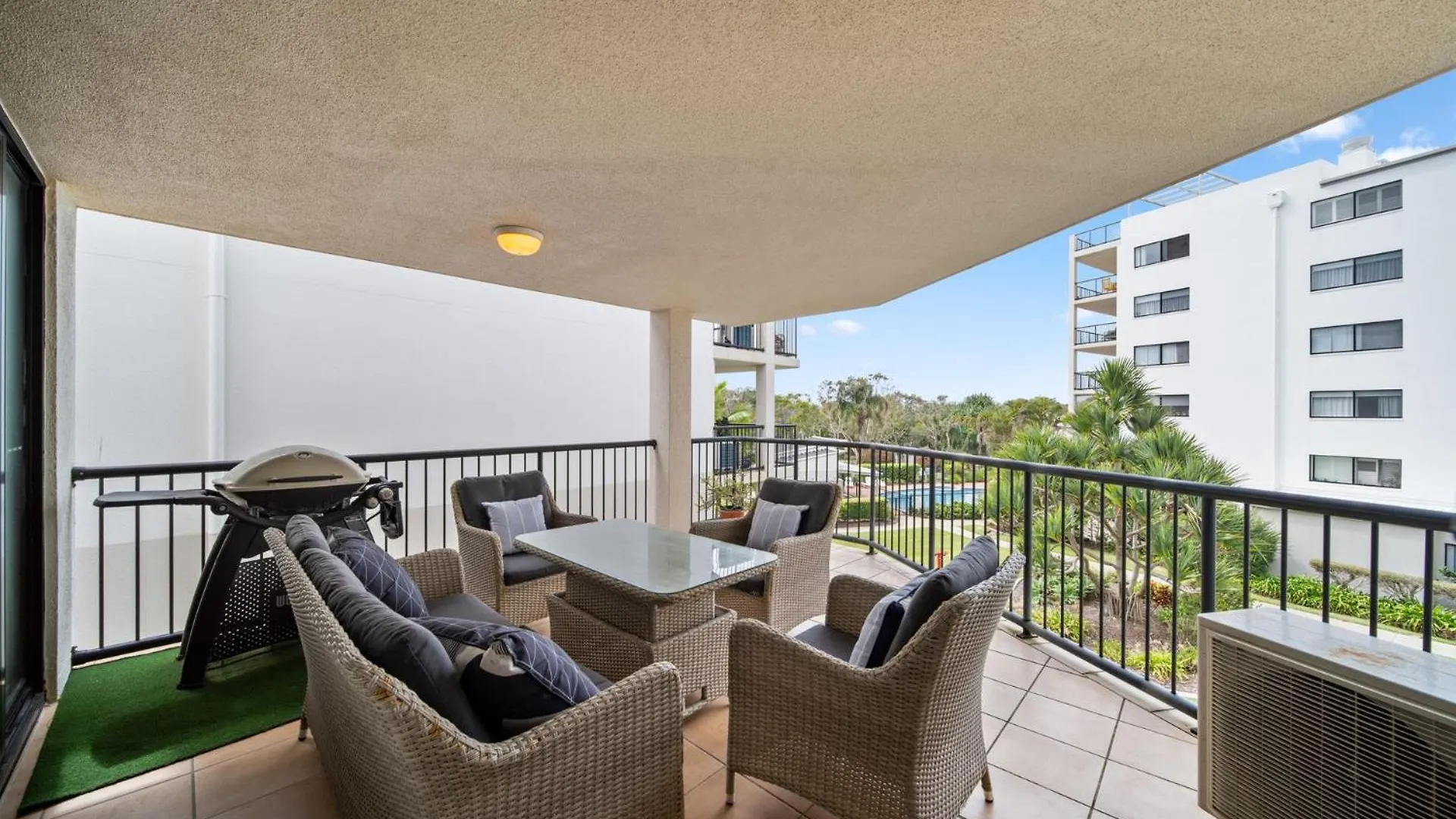 Unit 62 Marcoola Beach Resort
